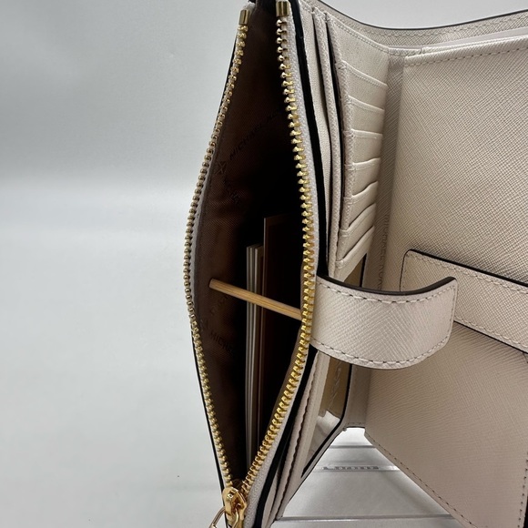 Michael Kors Large Double Zip Wallet Wristlet White - Picture 10 of 11